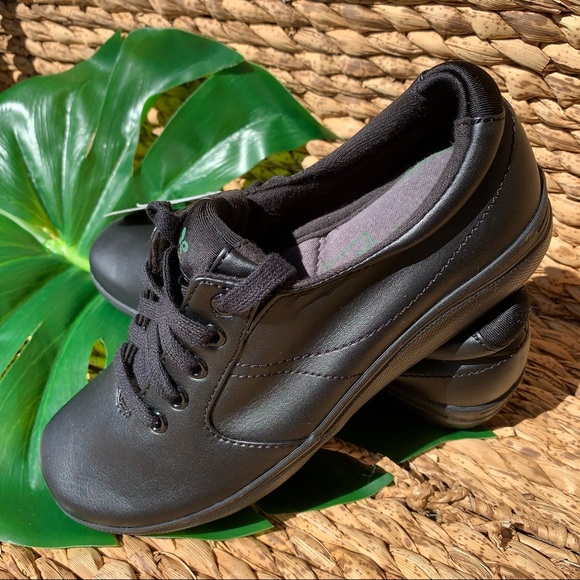 Grasshoppers Women's Stretch Plus-Black - Picture 5 of 11